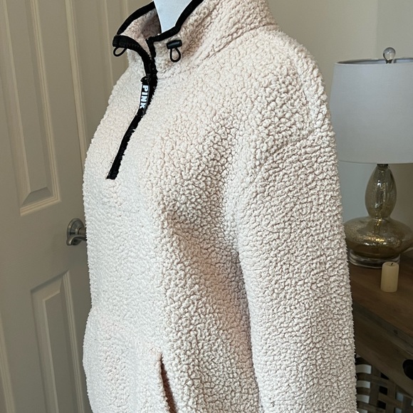 ❤️PINK Victoria’s Secret❤️ Sherpa Quarter Zip - Picture 8 of 11